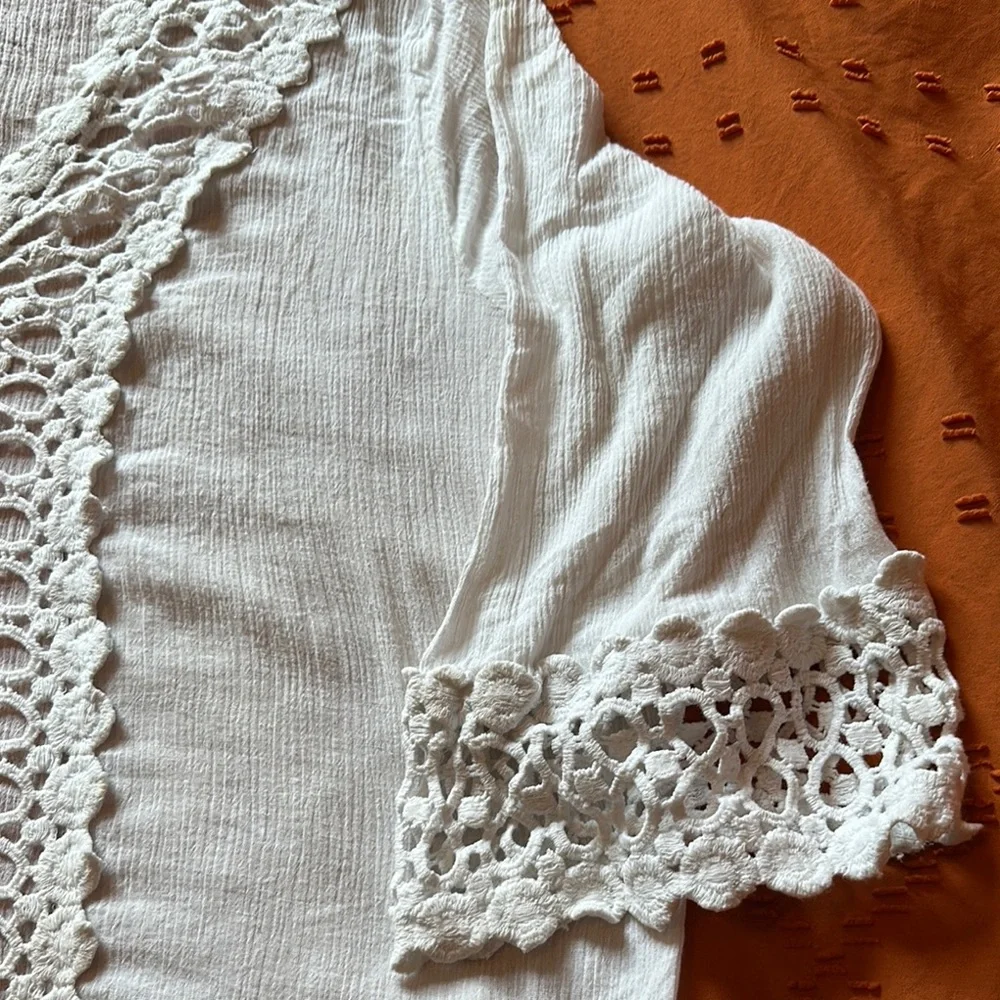 Boho Tunic with Embroidery details, white Beach Coverup - Picture 5 of 11